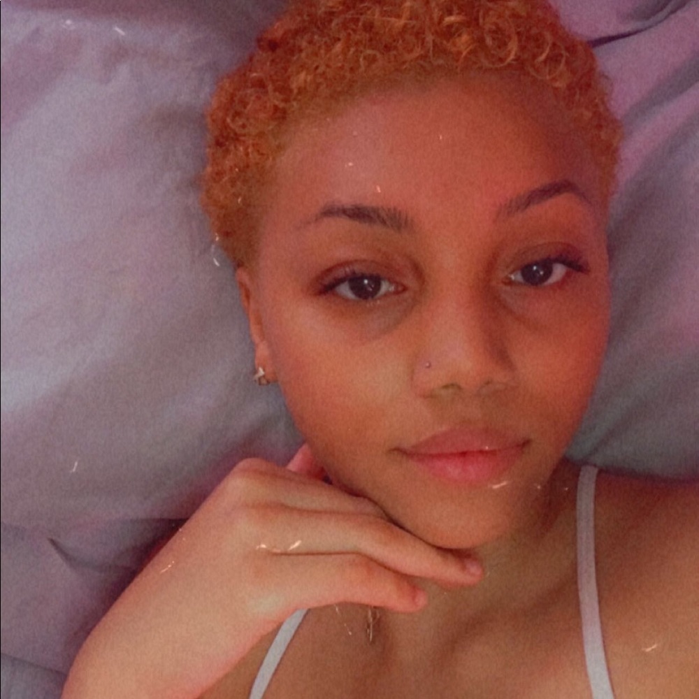 Meet your Posher, Imani